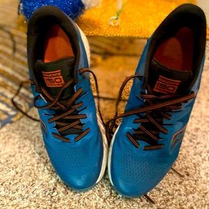Saucony boys shoes!